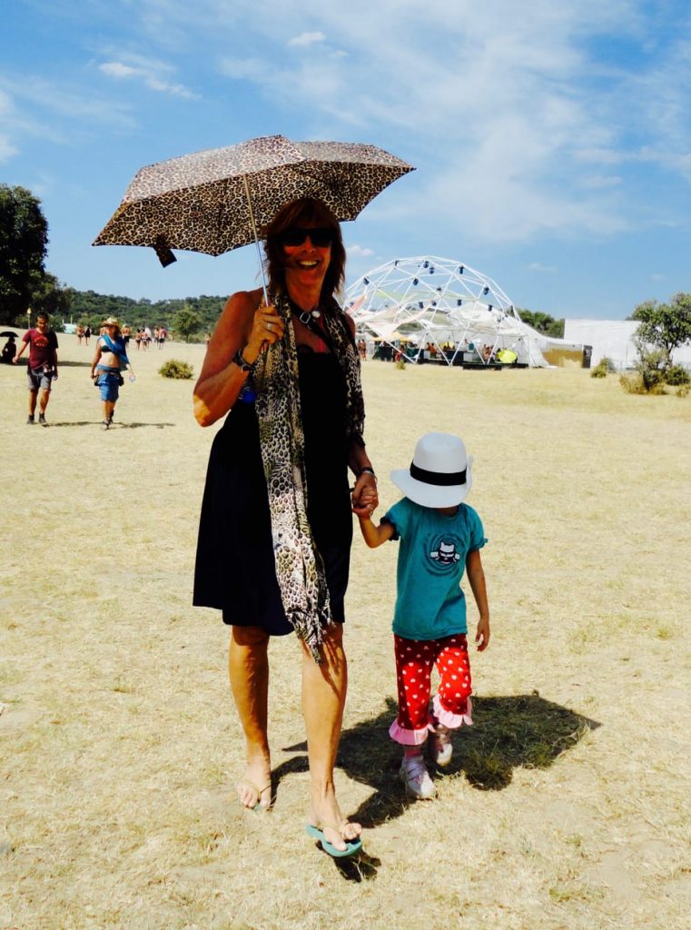 The Boom Festival 2010 ( Portugal ) - Ema and Miquette